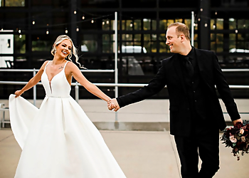  Tim Toms Photography Kansas City Wedding Photographers image 1