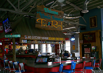 Columbia Night Clubs Tin Roof