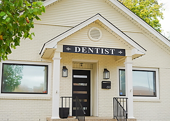 Tina Nichols, DDS - Little Rock, AR Dentists - Clinic Exterior Image