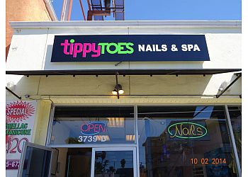 San Diego nail salon Tippy Toes Nails & Spa