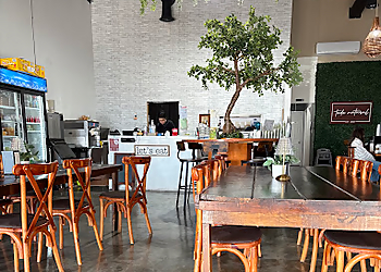 Todo Natural Restaurant - Brownsville, TX Caterers - Restaurant Interior Image