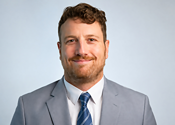 Tom Rheault - RHEAULT REAL ESTATE Tom Rheault - Worcester, MA Real Estate Agents - Portrait