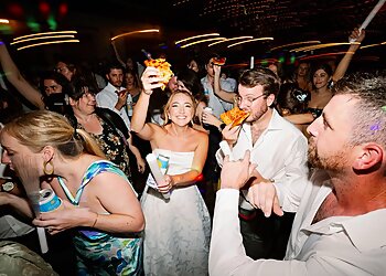 Tom Waldenberg Photography  Raleigh Wedding Photographers image 1