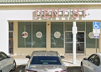 Pembroke Pines Cosmetic Dentists Tomasz Grabczak, DDS - SALGRA DENTAL GROUP