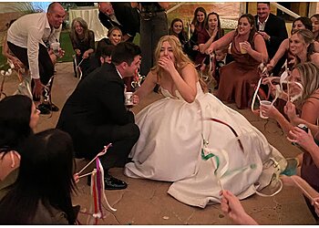 Albuquerque Djs Too Hot To Stop DJ & Photo Booth Entertainment