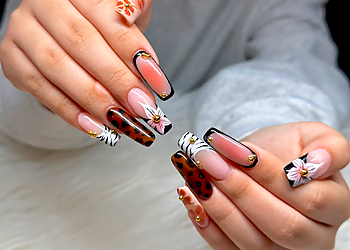 Top Nails Spa And Waxing - Thousand Oaks, CA Nail Salons - Acrylic Nails
