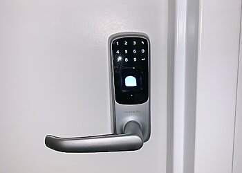 New York Locksmiths Top Notch Locksmith & Security