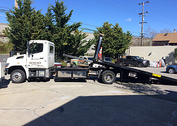 Oakland Towing Companies Toro Road Runners