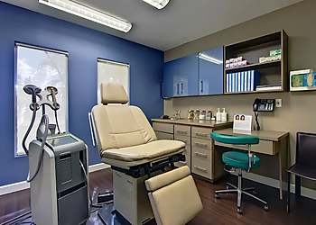 Miami Gardens Dermatologists Tory Sullivan, MD - SULLIVAN DERMATOLOGY