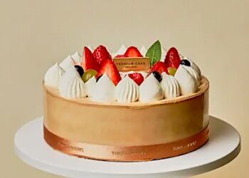 Tous Les Jours Austin  Austin Cakes image 1