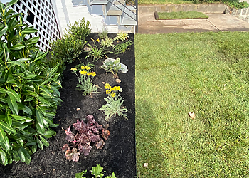 Washington Lawn Care Services Townhome Landscapes