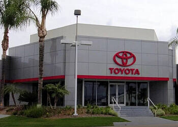 Riverside car dealership Toyota of Riverside