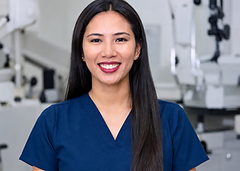 Tracy Salgado, OD - FREMONT OPTOMETRIC GROUP - Fremont, CA Pediatric Optometrists - Doctor Portrait Image