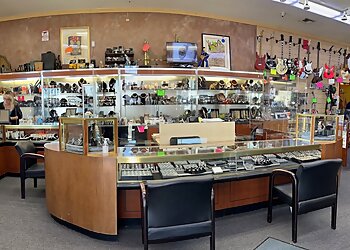 Thousand Oaks Pawn Shops Traders Loan and Jewelry
