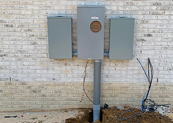 Fayetteville Electricians Transform Electric LLC