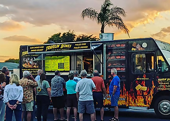 Worcester Food Trucks Travelin' Bones BBQ Food Truck