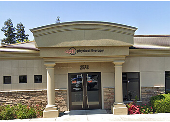 Modesto Physical Therapists Travis Bartelink, PT, DPT, SCS - ORTHOPEDIC PHYSICAL THERAPY INSTITUTE