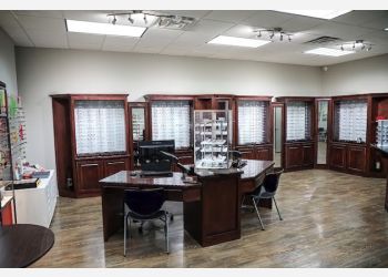 Waco Pediatric Optometrists Travis Loven, OD - CRYSTAL CLEAR EYE CARE
