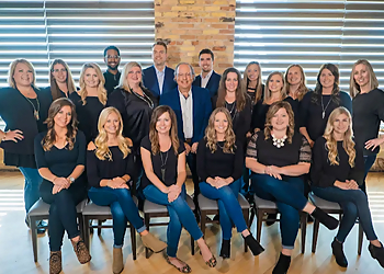 Grand Rapids Cosmetic Dentists Travis Mattson, DDS - BANDER DENTAL GROUP