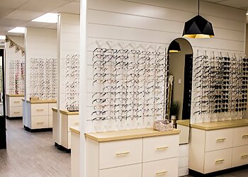 Salem Eye Doctors Travis Taylor OD - FAMILY FOCUS EYE CARE