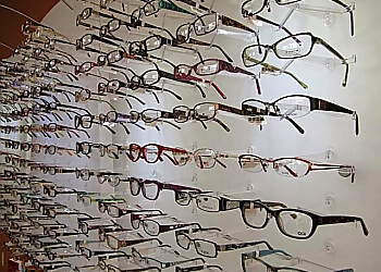 Knoxville Pediatric Optometrists Travis Thompson, OD - HARDIN VALLEY EYECARE & OPTICAL, PLLC