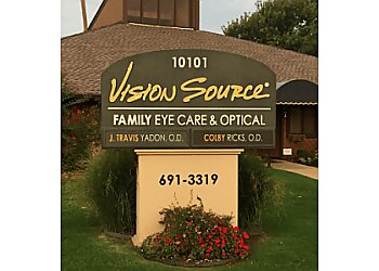 Oklahoma City Eye Doctors Travis Yadon, OD - VISION SOURCE OKC SOUTH