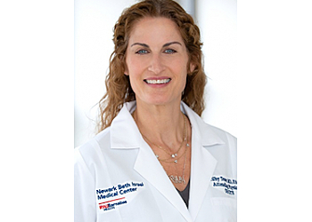 Trilby Jo Tener, MD - Newark, NJ Gynecologists - Doctor Portrait Image
