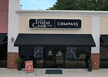 Savannah Real Estate Agents Trisha Cook - THE TRISHA COOK TEAM | COMPASS REALTY