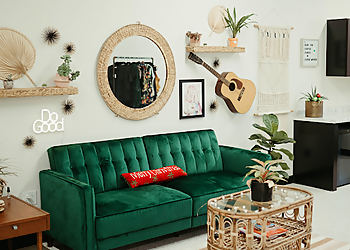 Des Moines Beauty Salons Trixies Salon & Spa