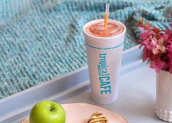 Tropical Smoothie Cafe Arlington Arlington Juice Bars image 1