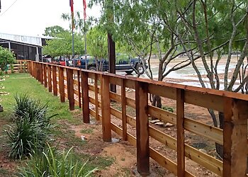 Corpus Christi Fencing Contractors Troy's Fence