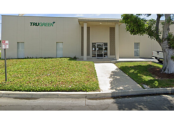 Anaheim lawn care service TruGreen