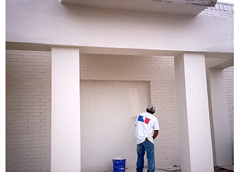 True Colors Painting - McAllen, TX Painters - Team Working Image