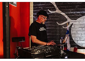 Dallas Djs True DJs of Dallas