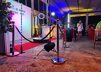 Miami Gardens Photo Booth Companies TrueVue Inc