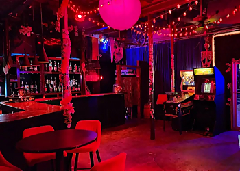 Waco Night Clubs Truelove Bar