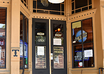 St Louis Steak Houses Tucker’s Place