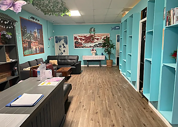 Tulip Therapy Massage - Evansville, IN Massage Therapy - Reception Area Image