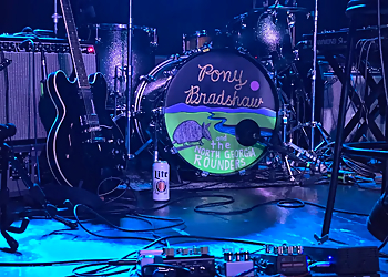 St Paul Night Clubs Turf Club