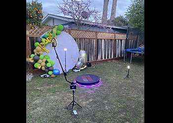 San Jose Photo Booth Companies Turn Me Up 360 Booth Rentals