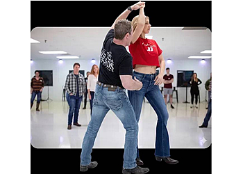 Turn Their Heads Turn Their Heads - Nashville, TN Dance Schools - Training Image
