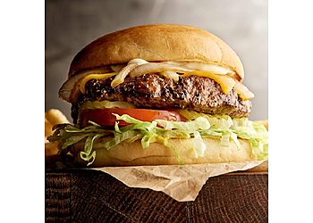 Twin Peaks Atlanta - Atlanta, GA Sports Bars - Food Image