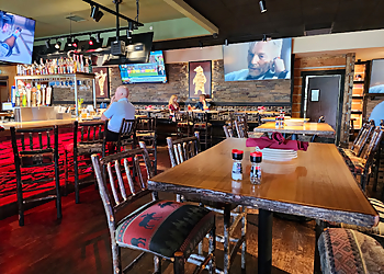 Twin Peaks Columbus - Columbus, OH Sports Bars - Restaurant Interior Image