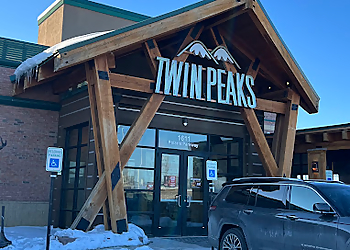 Twin Peaks Columbus - Columbus, OH Sports Bars - Restaurant Exterior Image