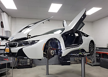 New York Auto Body Shops Twins Collision Inc.