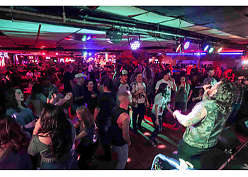 Grand Rapids Night Clubs Twisted Bull