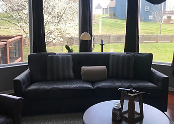 Two Gals & A Broom - Kansas City, KS House Cleaning Services - Residential Service Image