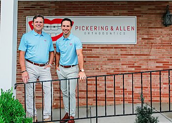 Knoxville Orthodontists Tyler R. Allen, DDS - PICKERING & ALLEN ORTHODONTICS