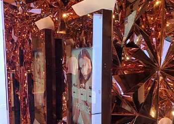 U Turn 360 - Tempe, AZ Photo Booth Companies - Service Process Image