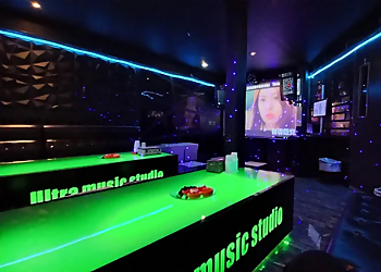 Fremont Night Clubs Ultra Music Studio